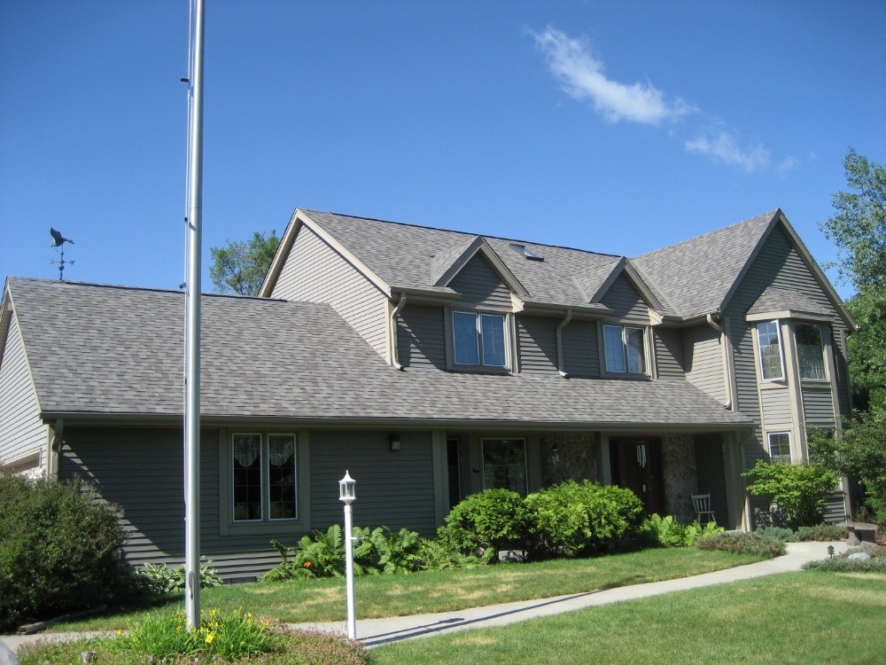 Neutral colored asphalt shingles Wisconsin