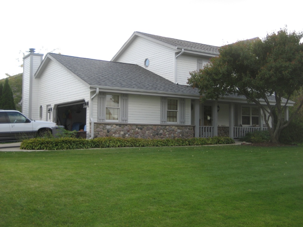 Geo Grey shingle replacement in Milwaukee