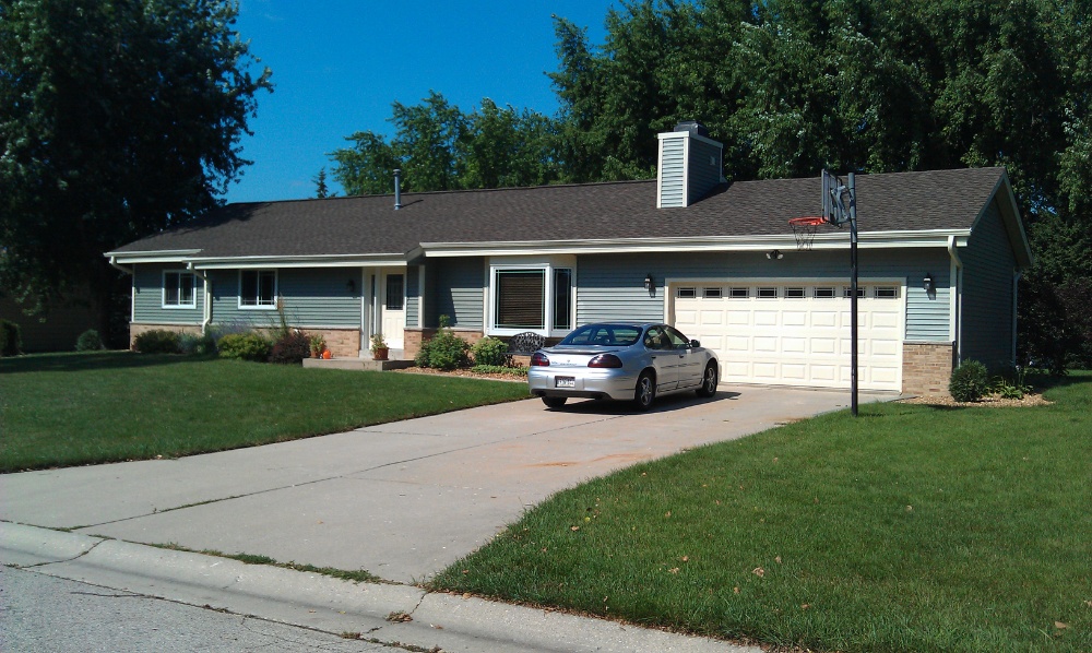 Weatherwood asphalt roofing replacement Wisconsin