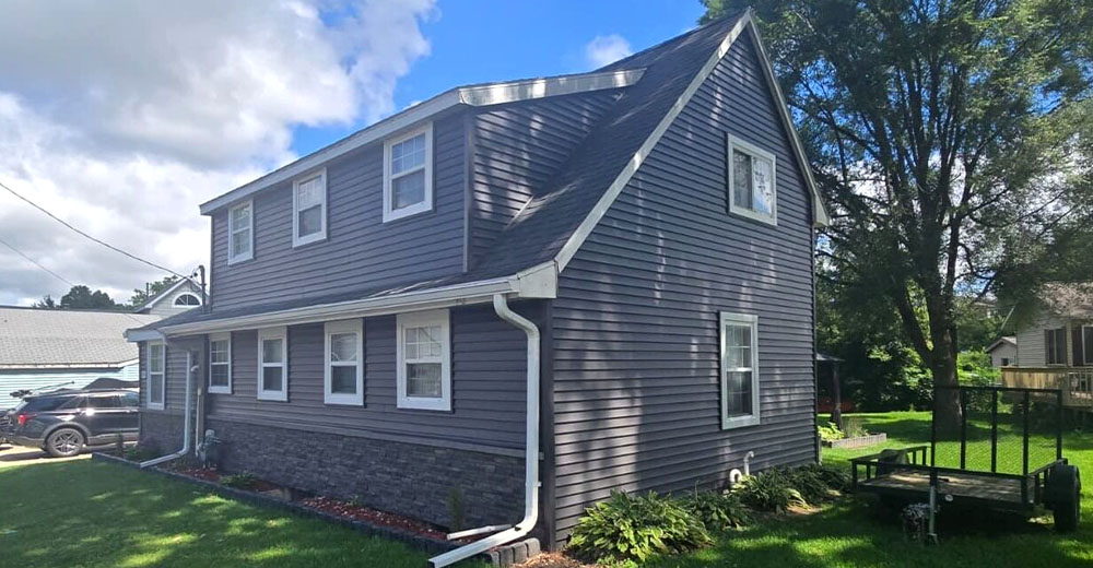 new roof installed on a home in Jackson, WI