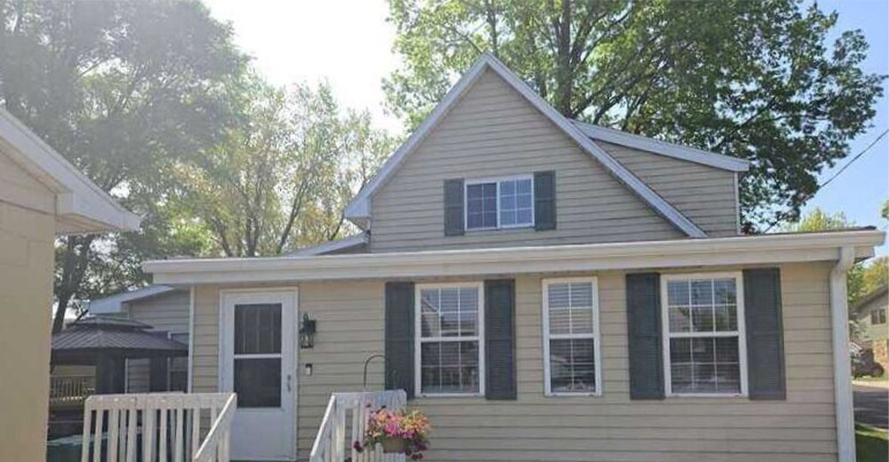 new roof installed on a home in Mauston, WI