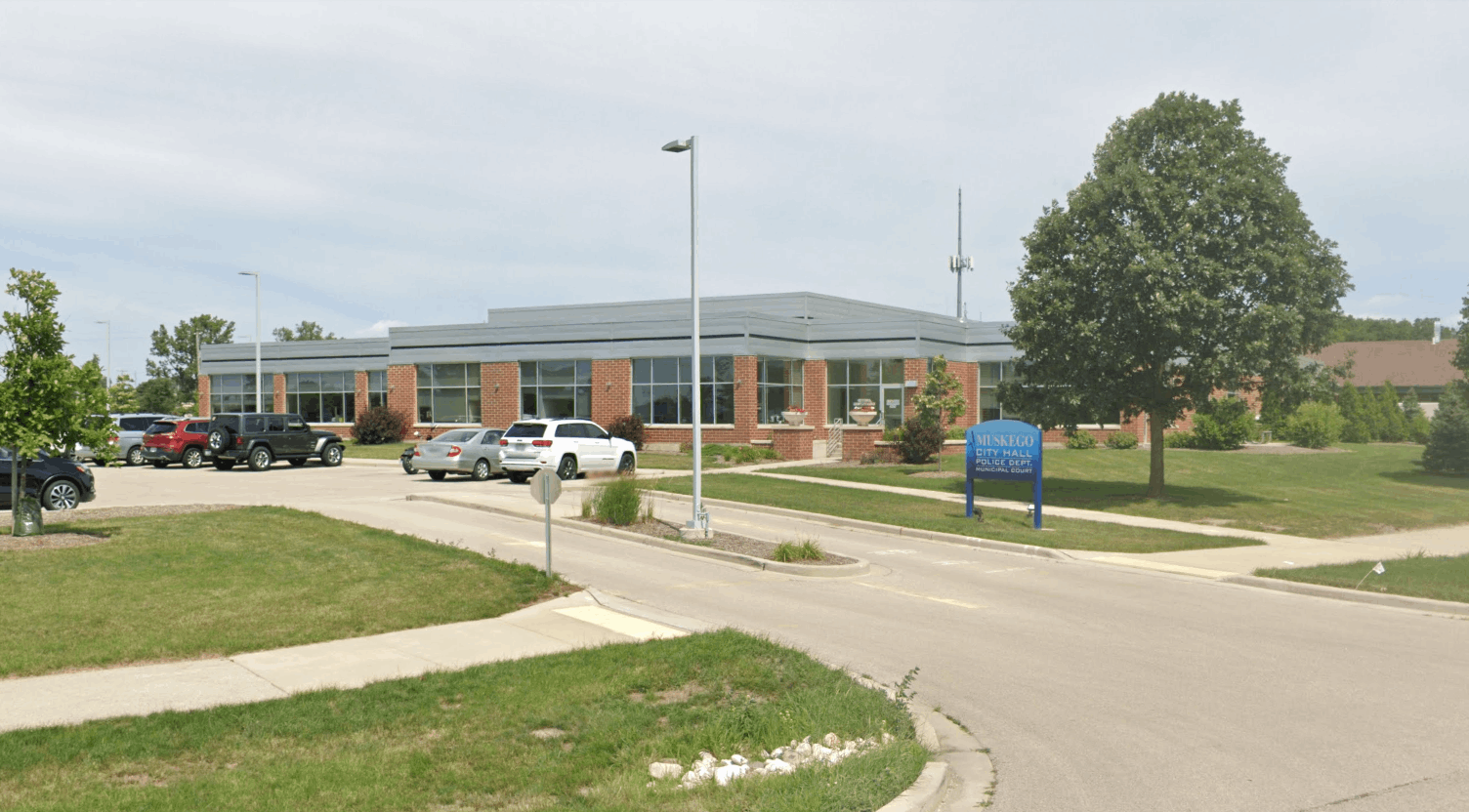 Muskego city hall building for siding permits