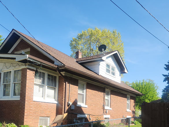 Professional roof replaement in Northern Illinois