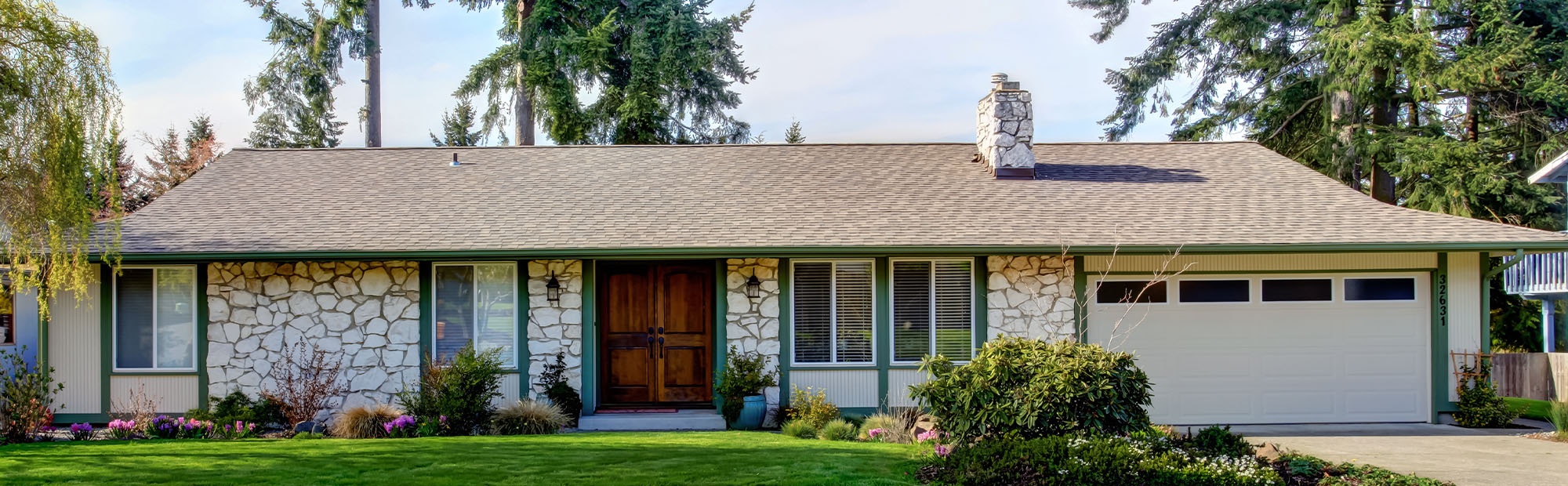trendy asphalt roof installation in Northbrook